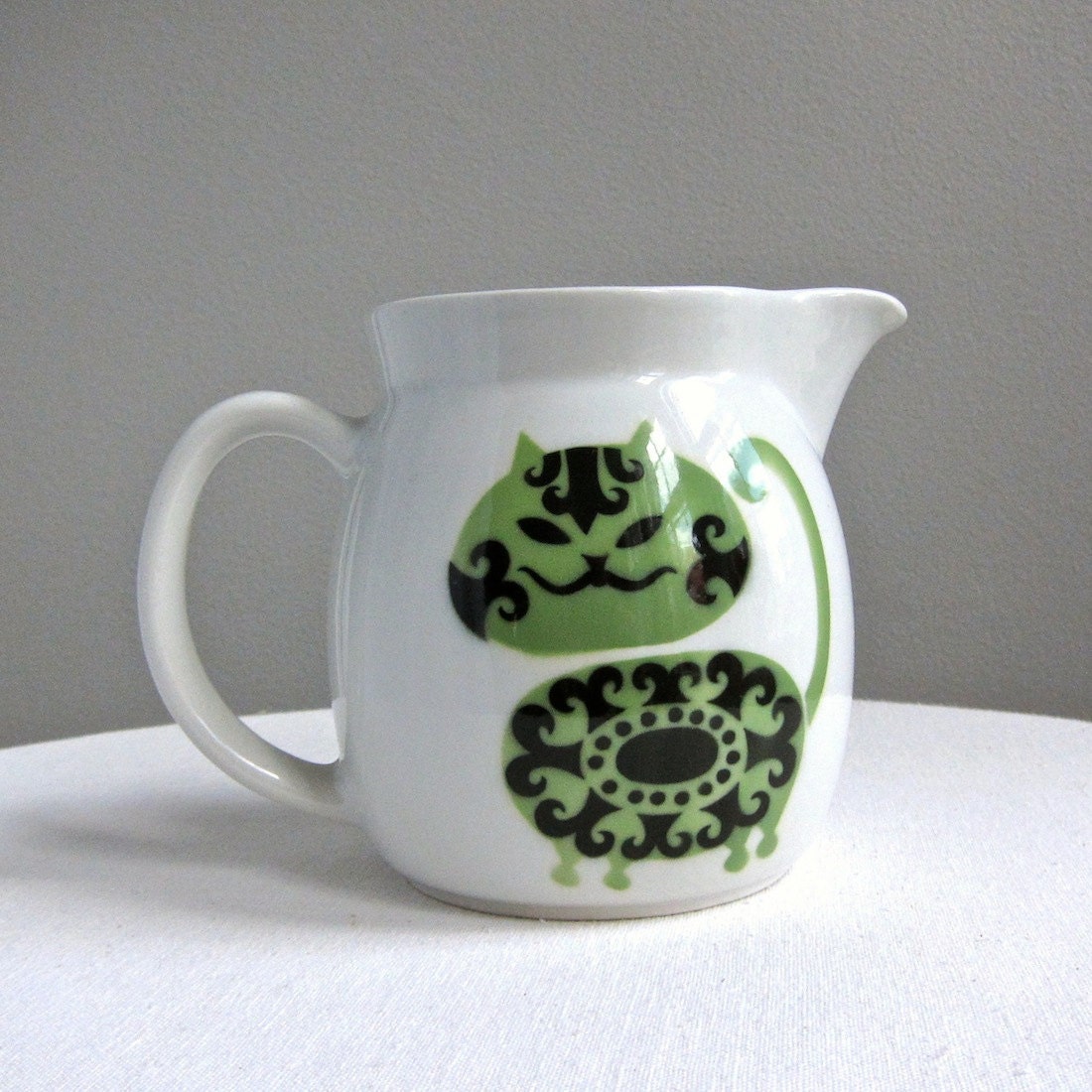 Kaj Franck for Arabia Pitcher with Green and Black Cat - Finland