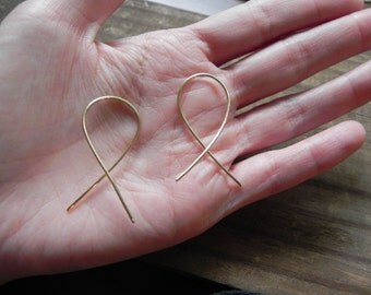 modern wire hoop earrings, thread through wire earrings, simple wire earrings, wire threaders