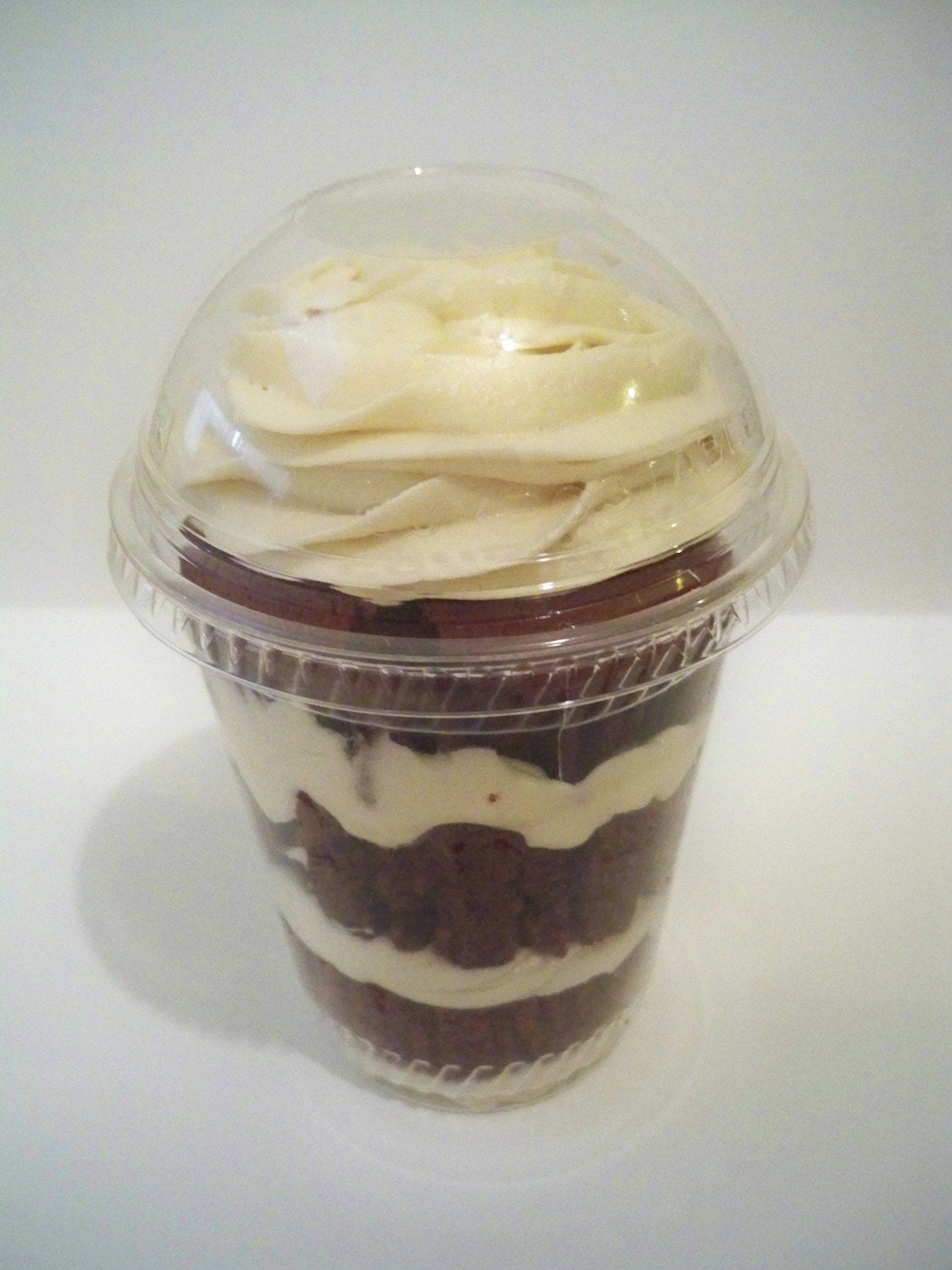 Vegan Red Velvet Cake in a Cup 12oz