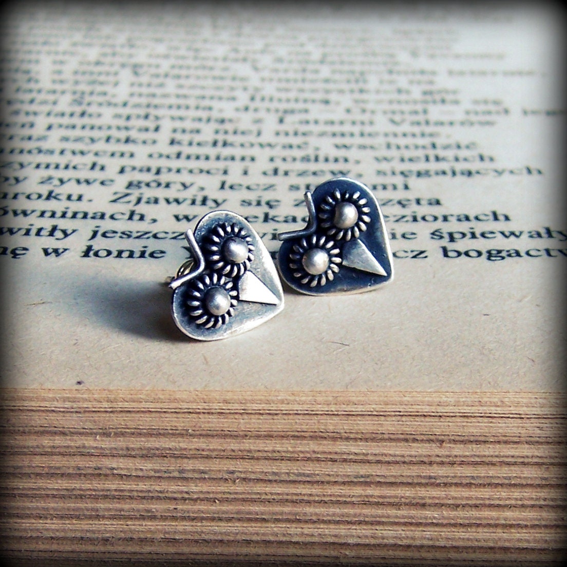Owl jewelry, owl stud earring, silver stud earrings, post earring, rustic earrings, oxidized earrings, rustic earrings, metalsmith jewelry
