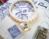 Personalized Freshwater Pearl Bracelet, Hand Stamped Bracelet, Pearl Stretch Bracelet, Bridal Bracelet, Wedding Bracelet