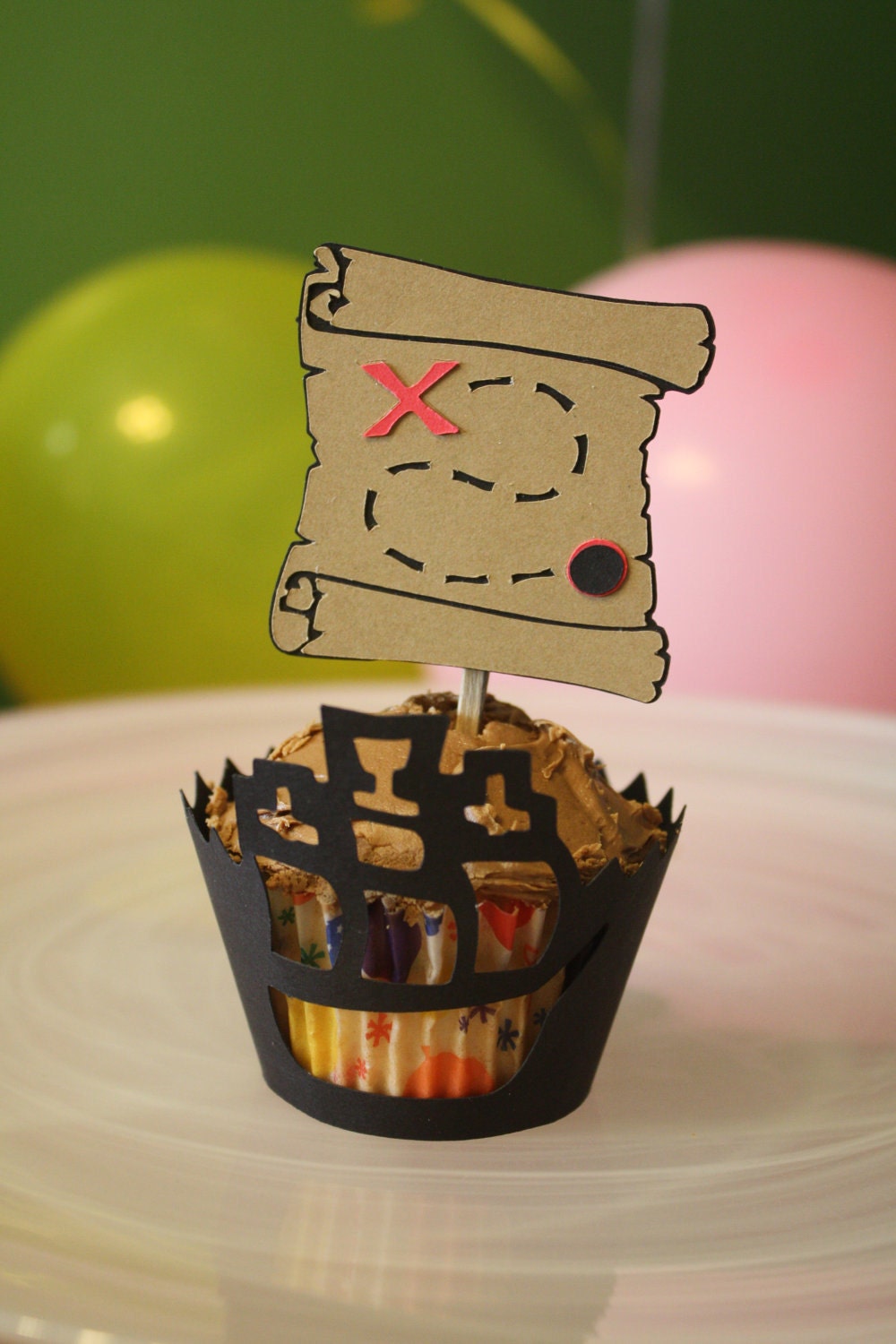 Pirate Treasure Map Cupcake Toppers / Cake Toppers / Mini Cupcake Toppers / Centerpieces