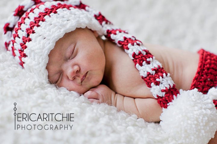 Christmas Stocking Hat, Candy Cane Hat, Snow White and Red. Great for Holiday Photography Props or Holiday Cards. Babies Hat. Kids.