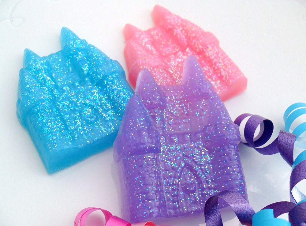 CASTLE SOAP FAVORS - 10 Favors - Birthday Party Favor - Baby Shower Favor -  Wedding Favor