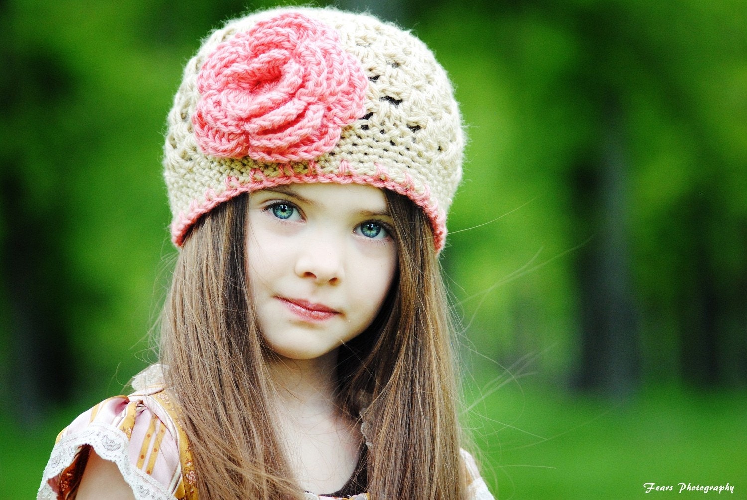 1T/2T or 2T/4T Flower Flapper Beanie Crocheted Hat in Bone and Strawberry