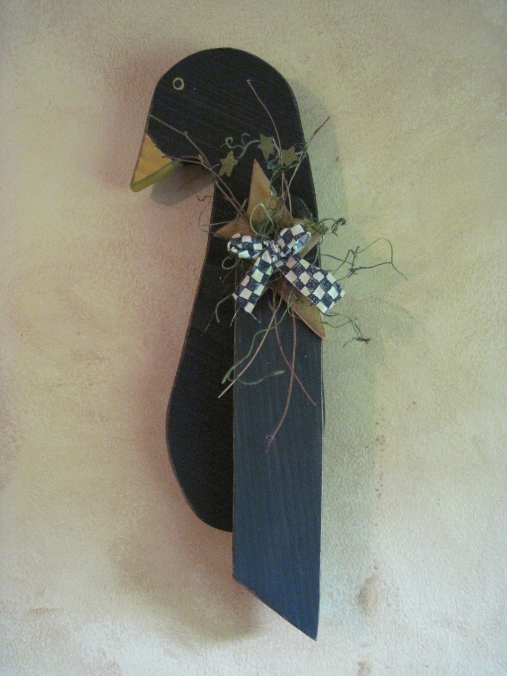 Crow wall decoration