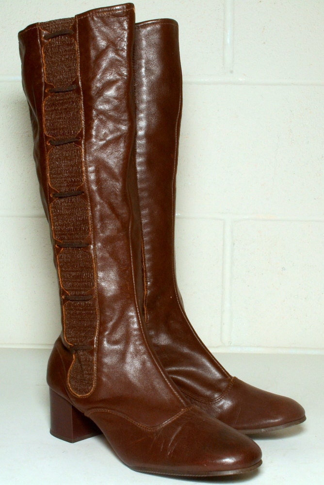 1960's Tall Brown boots 7
