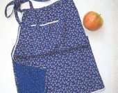 Vintage Hostess apron of cloth Stamped floral patterns Blue Green Ash rose Pocket Women Medium size BUY 2 GET 1 FREE