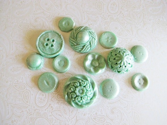 25 Edible Chocolate Buttons: Green Starlight Il_570xn