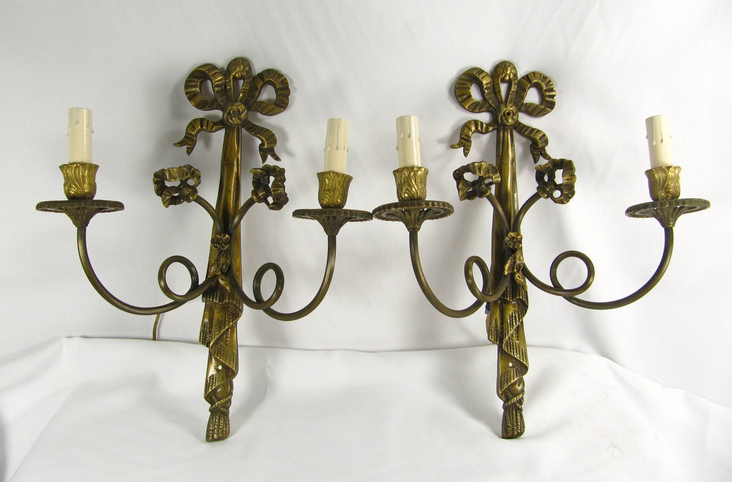 Pair Victorian Wall Sconces - Kitchen Layout and Decorating Ideas