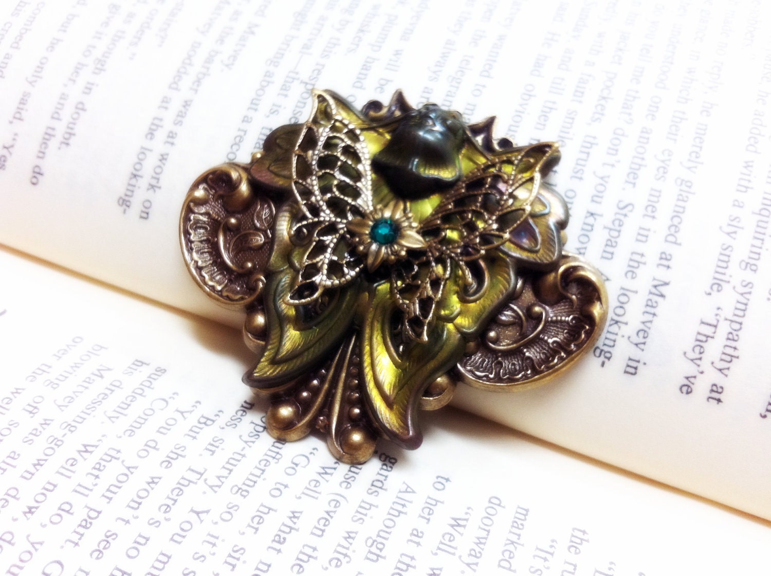 Absinthe - Aged brass filigree pendant - Fantasy mythology inspired jewelry - Vintage victorian steampunk gothic style