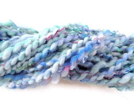 ROMANCE Handspun Thick and Chunky Art Yarn by LadyPainswick