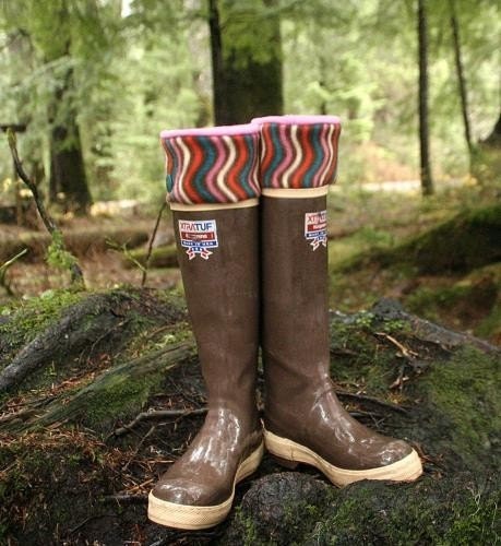 SLUGS Fleece Rain Boot Liners in Hot Pink With A Retro Wavy Chevron Cuff, Gift For A Gardener, Spring Camping Style (Sm/Med 6-8 Boot)