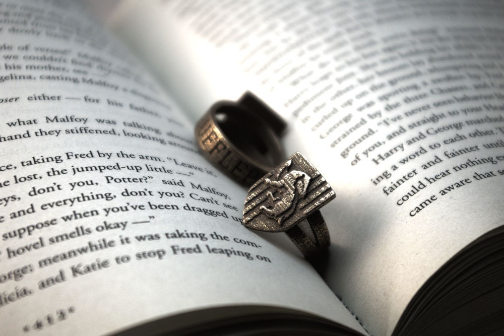 Inscribed Hufflepuff Crest Ring - Custom Size