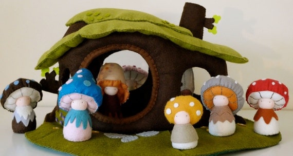 Eco-Friendly Dollhouse / playscape / natural wool felt