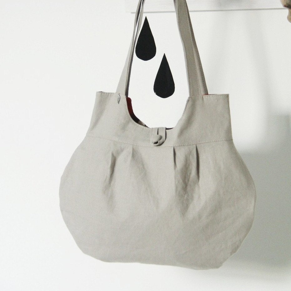 Sale on Beige linen bag
