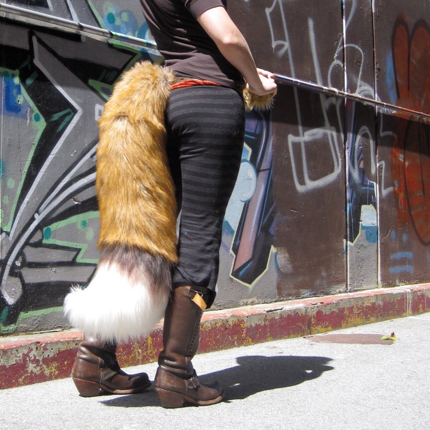 LAST ONE BeastWares Big Fox Tail