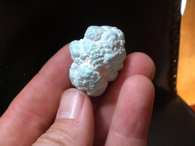 Great Mexican turquoise natural nugget. Display or lapidary. Free shipping.