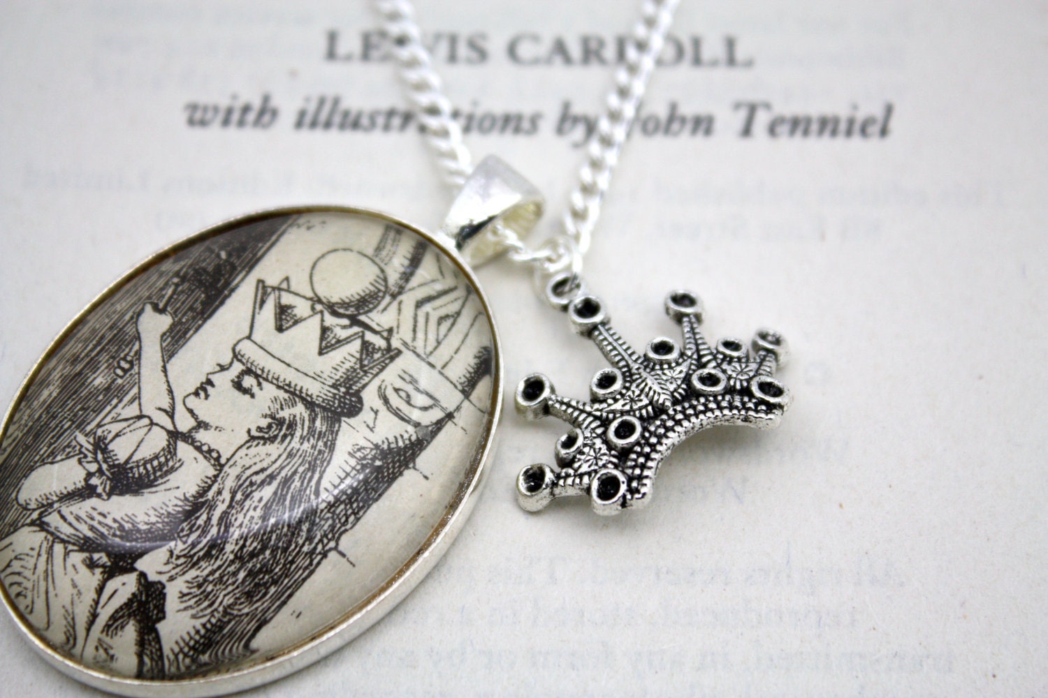 Alice in Wonderland 'Queen Alice' Book Page Illustration Necklace