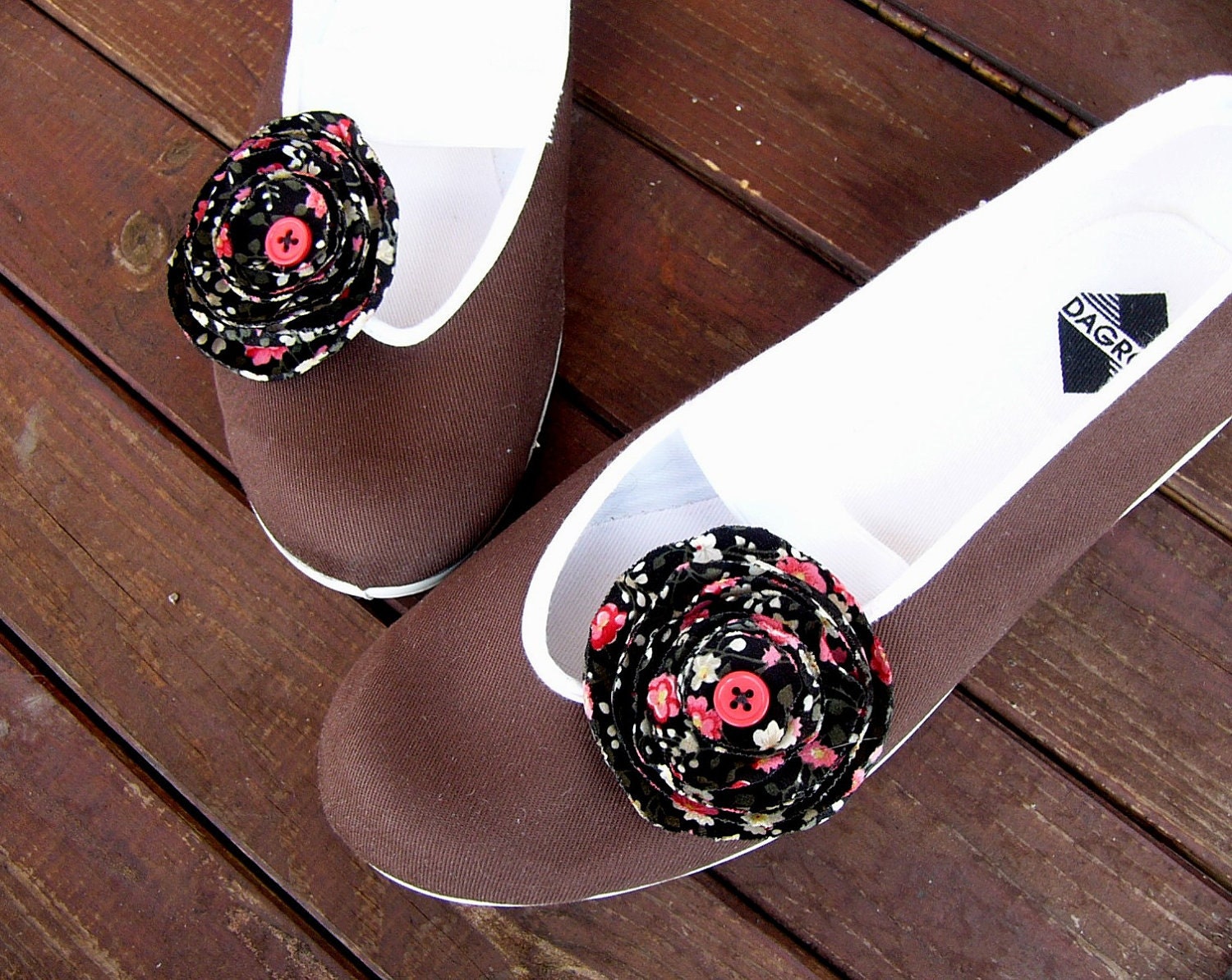 floral autumn / brown pastel fashion december christmas  trends shoes ballet flat gift her girl teen comfortable fashion cozy flowery