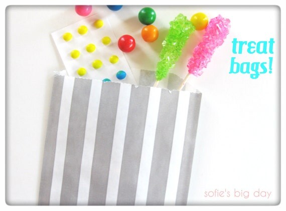 SALE -GREY Favor Bags- Grey Striped Treat Bags- Favor packaging- Grey treat bags- 20 count Il_570xn