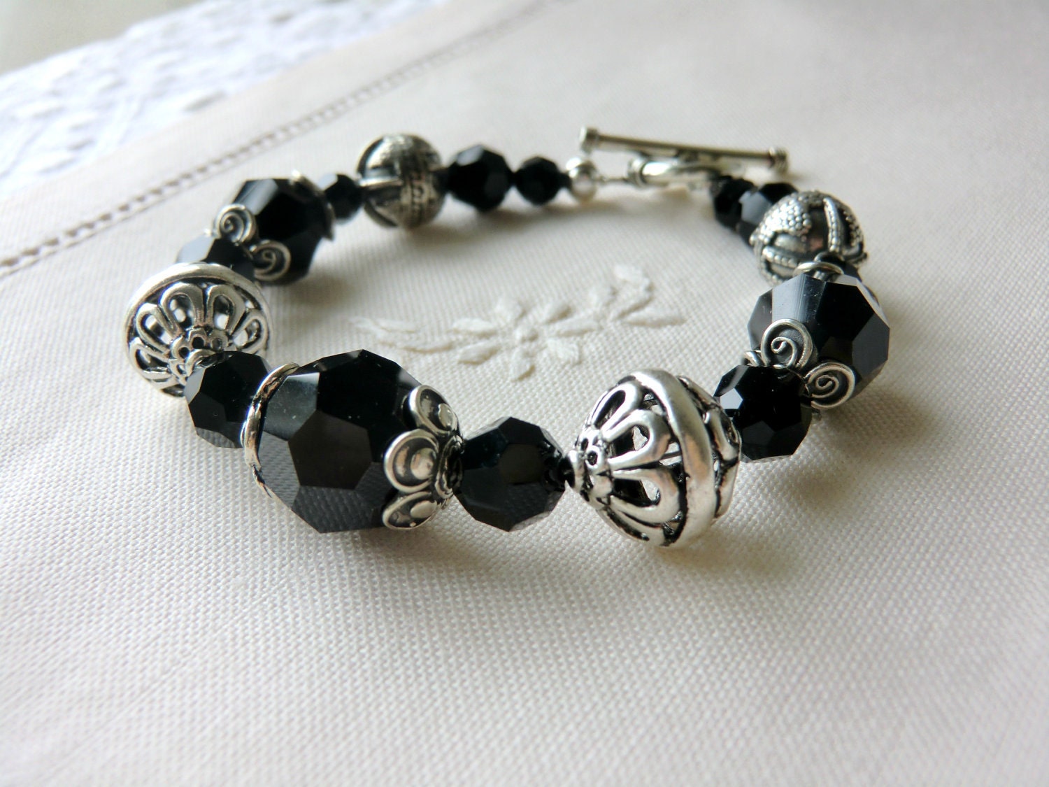 Sterling Silver Beads Bracelet Black Swarovski Crystal Bracelet Black Jewelry Black Bracelet Beaded Bracelet Fashion Bracelet