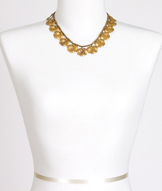 60s Vintage Necklace Mallow Leaf Gold Short