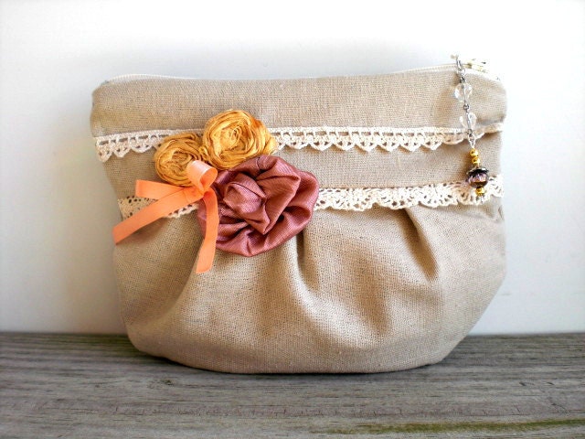 Handmade cottage chic zipper bag / stone beige linen / yellow dupioni silk / dusty pink / vintage lace / cotton print / for her