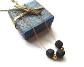 Stylish Geo Beaded Necklace in Black and Gold. Black jewelry. Beaded Jewelry