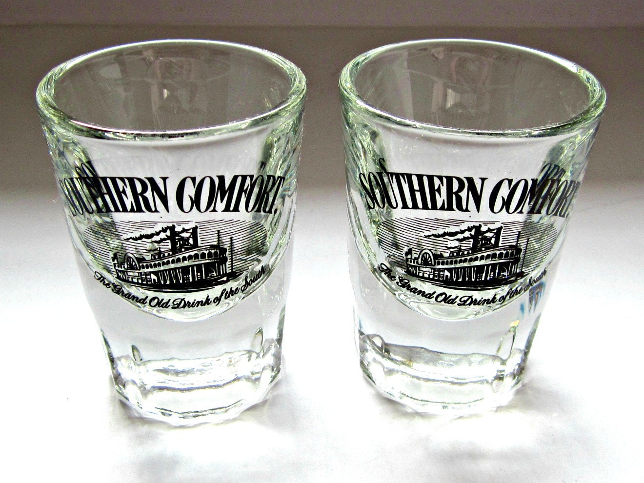 Shot Glasses Southern Comfort Steamboat Libbey by Thetrinketsden
