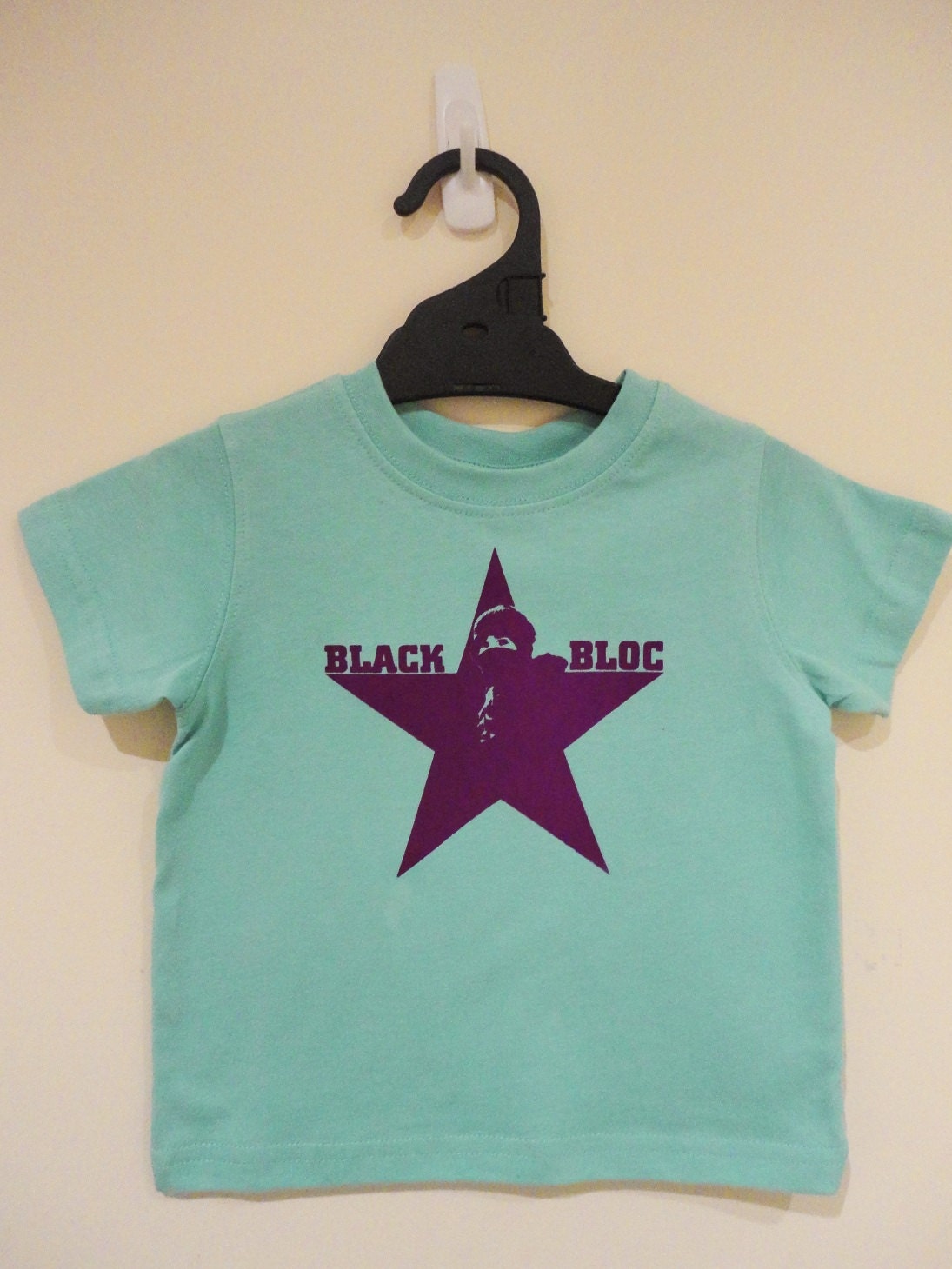 Political Feminist. Black Bloc Anarchist star Children's Unisex t-shirt political toddler, baby