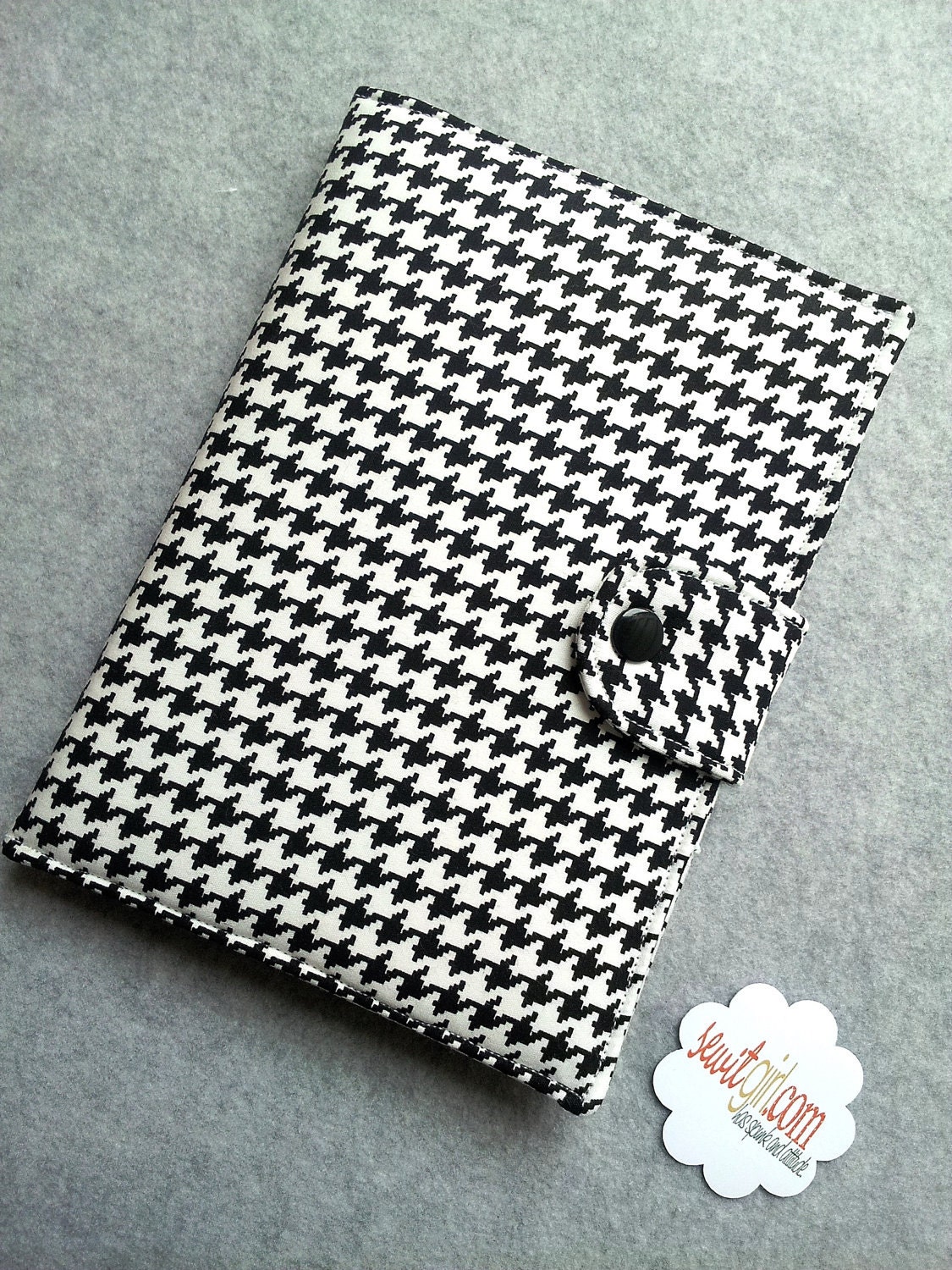 Ready to ship Kindle touch, Ereader cover, Book Style,  Black and White Houndstooth