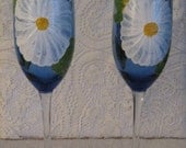 Wine Glasses, Hand Painted Champagne Flutes, Custom Wedding Glasses, Blue Champagne Flutes, Blue Champagne Glasses
