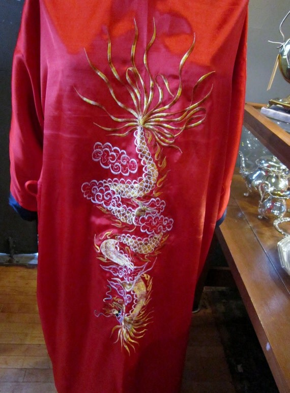 Kimono 100 Silk Robe Dragon / Mens Large by VistaChick on Etsy