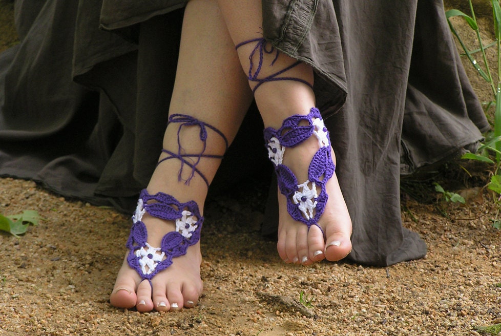 BAREFOOT SANDALS, Crochet, Violet White, Nude Summer Shoes, Bohemian Beach Foot Jewelry, Cotton Hippie Sandals, Lolita Anklets