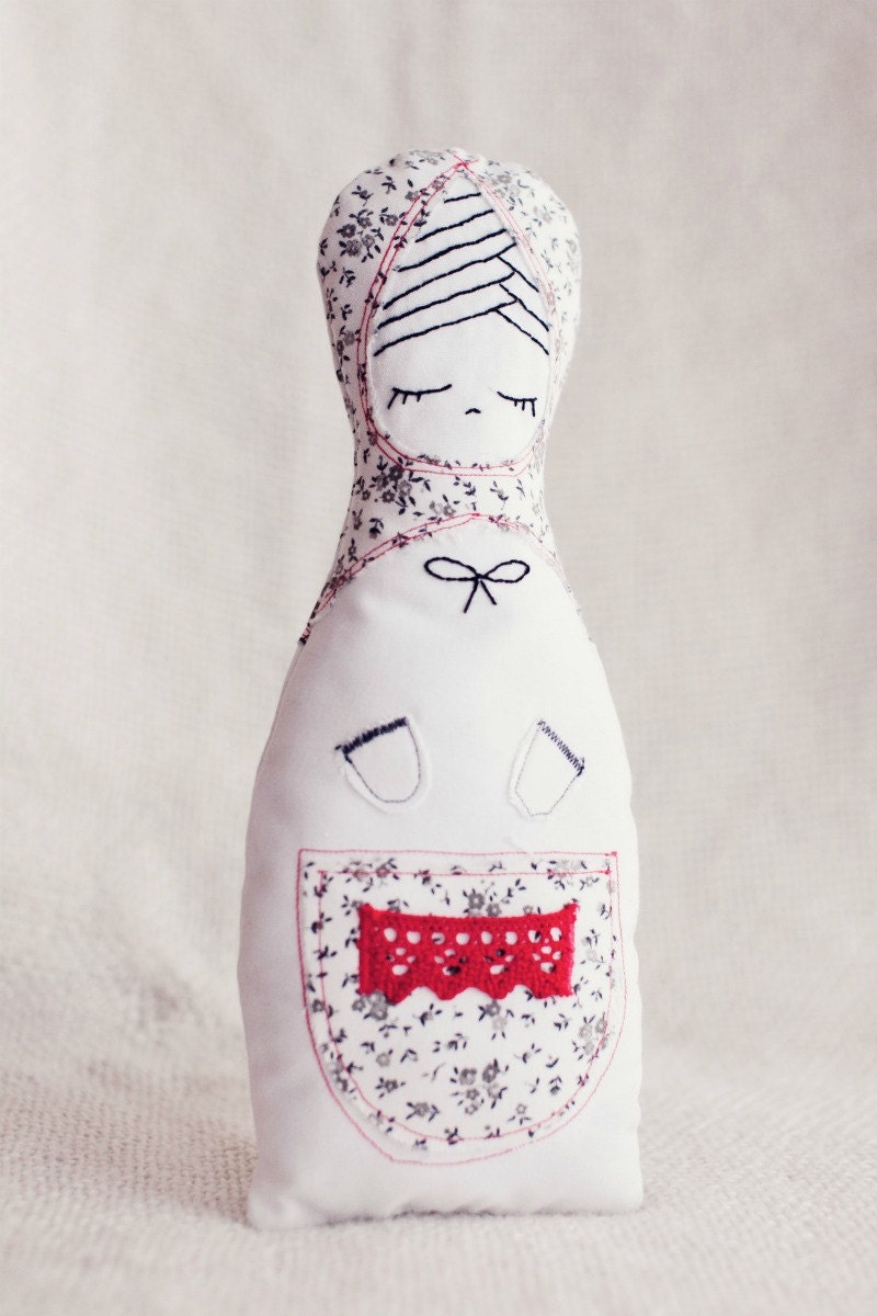 Matryoshka Doll plush toy, soft home decor nesting doll