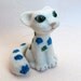 Needle felted cat, cat which looked at the king, white blue green