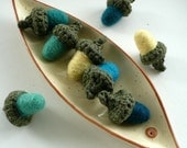 8 felted acorns Sea color teal wool Weddings favor gift for Mother handmade blue garland decoration chic home decor Birthday party