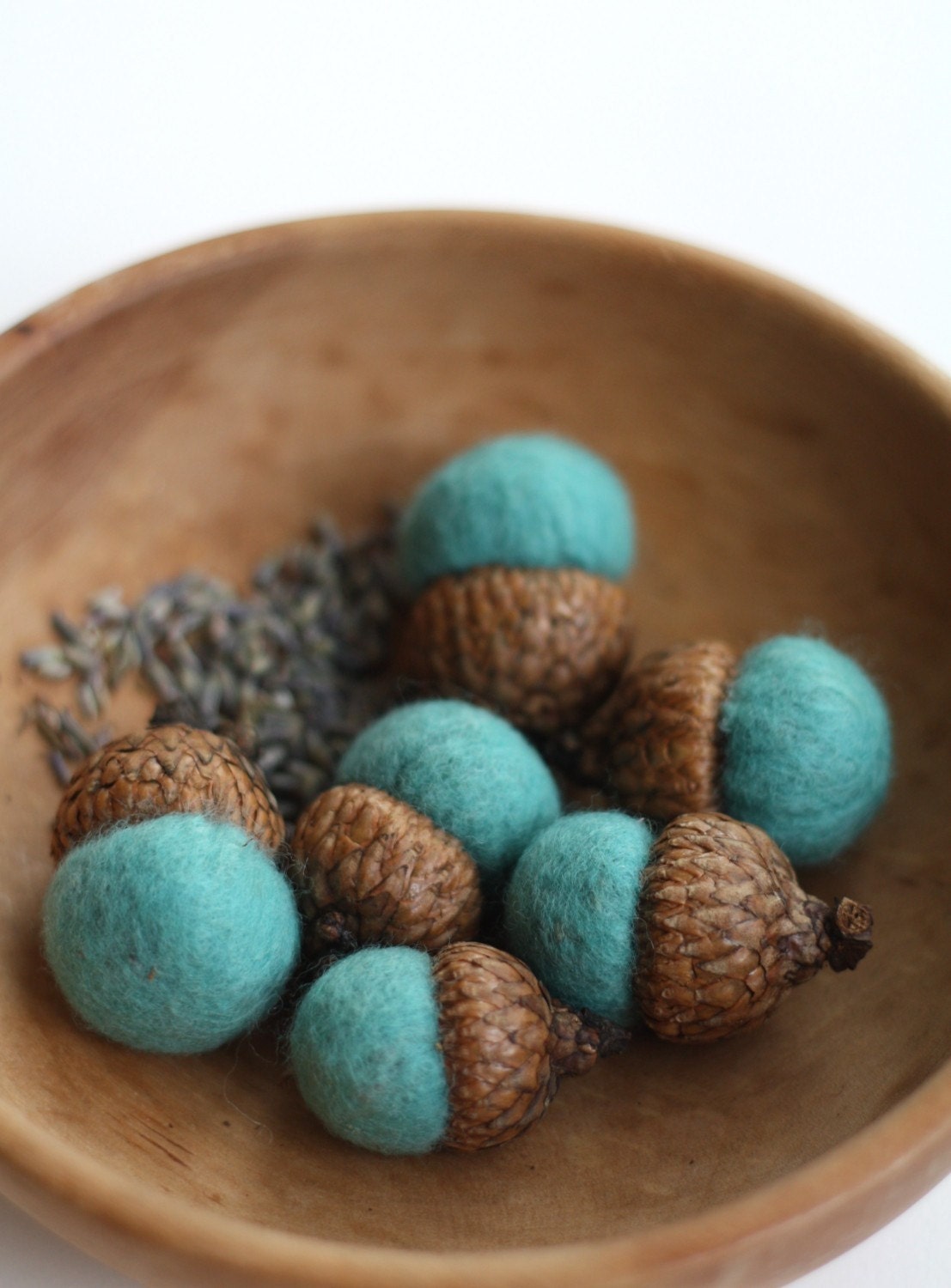 Lavender-filled Giant Felted Acorns (click for more colors)