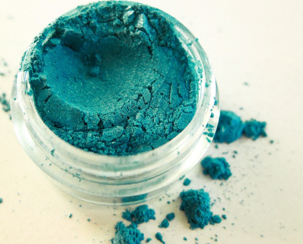 Turquoise Blue Mineral Eyeshadow Bright Makeup