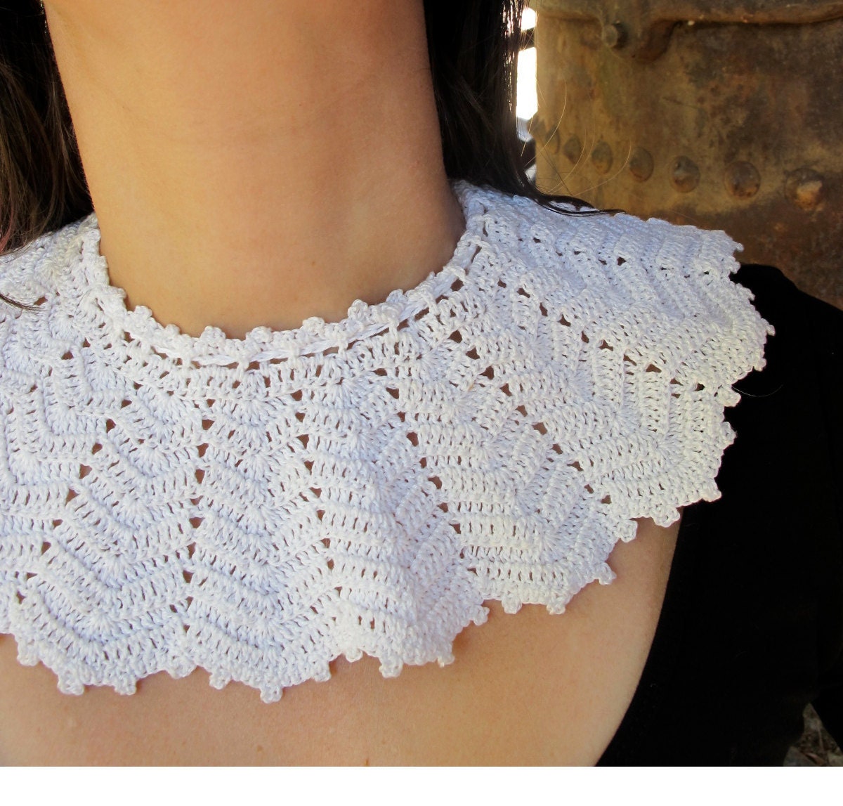 SALE 1950s Vintage Crochet Necklace Collar Lace White Edwardian 1940s 1930s 1960s Pinup off Retro Couture Fashion Handmade