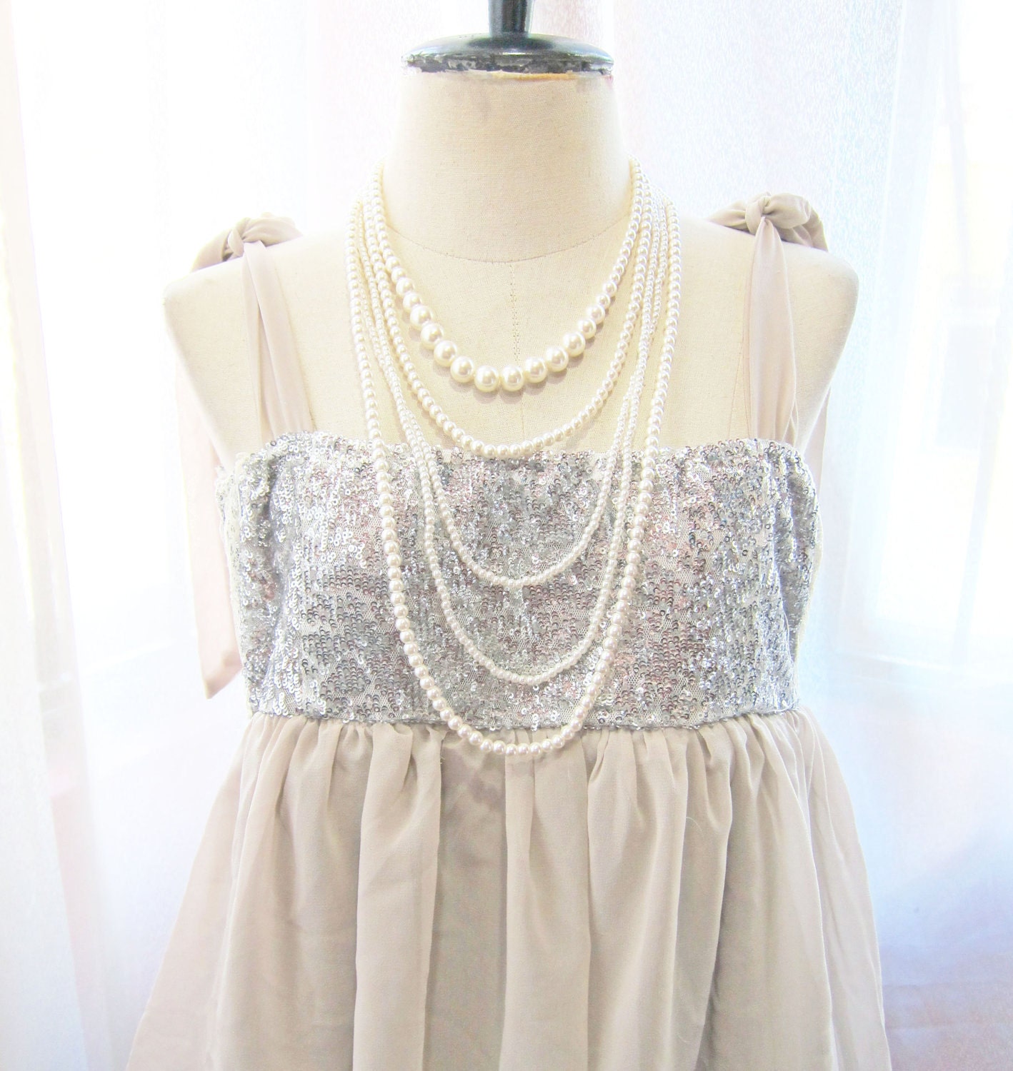 Pearl Necklace Wedding Bridal Jewelry Bridesmaids Gift Necklace SATC Carrie Bradshaw Stacked Pearl Necklace Multi Layered Vintage Style