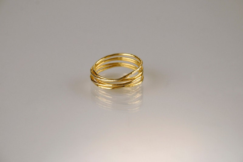 Wrapped Gold filled Ring, Wire Wrapped Ring, Hammered Coiled Ring, Handmade Infinity Ring