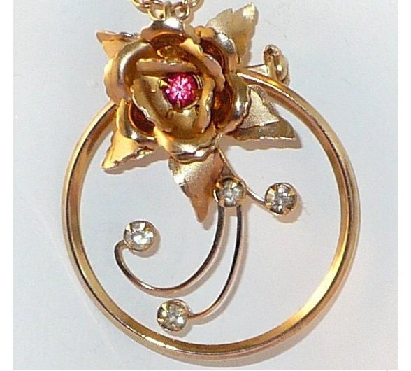 Vintage Gold 3-D Rhinestone Rose Pendant / Necklace / Brooch