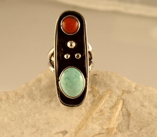 Vintage Sterling Silver Turquoise and Coral Ring