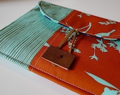 iPad Mini/ Nook Color/ Kindle Fire/ Nook Simple Touch Pouch/  Kindle Keyboard Pochette In Rust, Turquoise Wildflower