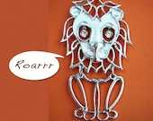 Vintage Articulated Lion Necklace Rhinestone Eyes