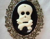 Handmade women cameo  brooch with bone skull, Neo Rock