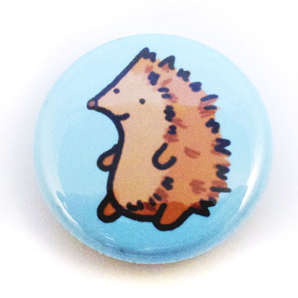 Sitting Hedgehog Badge