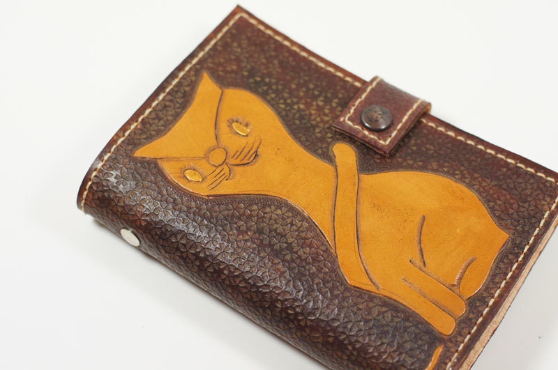 Tooled Leather 6 ring Organizer CAT Brown